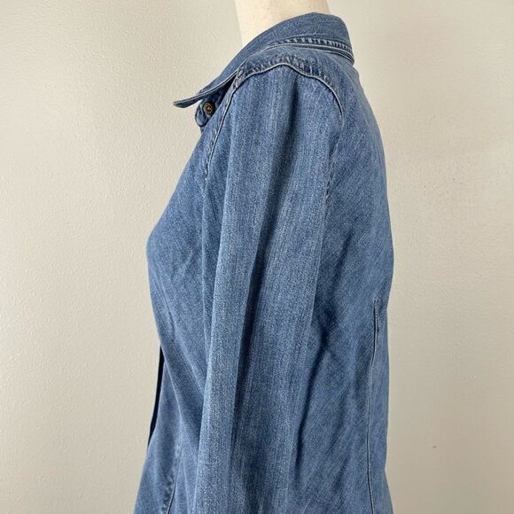 Liz Claiborne LizWear Denim Button Down Shirt and Matching Skirt Size 6 EUC - Picture 5 of 8